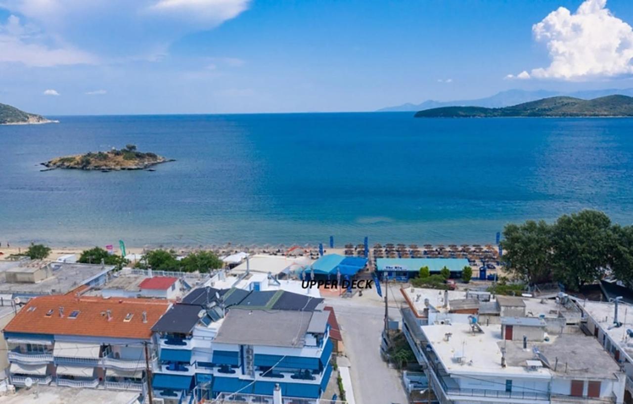Apartament Upper Deck Apt. Néa Péramos Zewnętrze zdjęcie