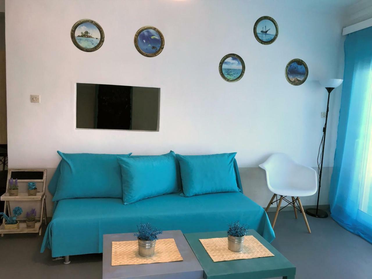 Apartament Upper Deck Apt. Néa Péramos Zewnętrze zdjęcie